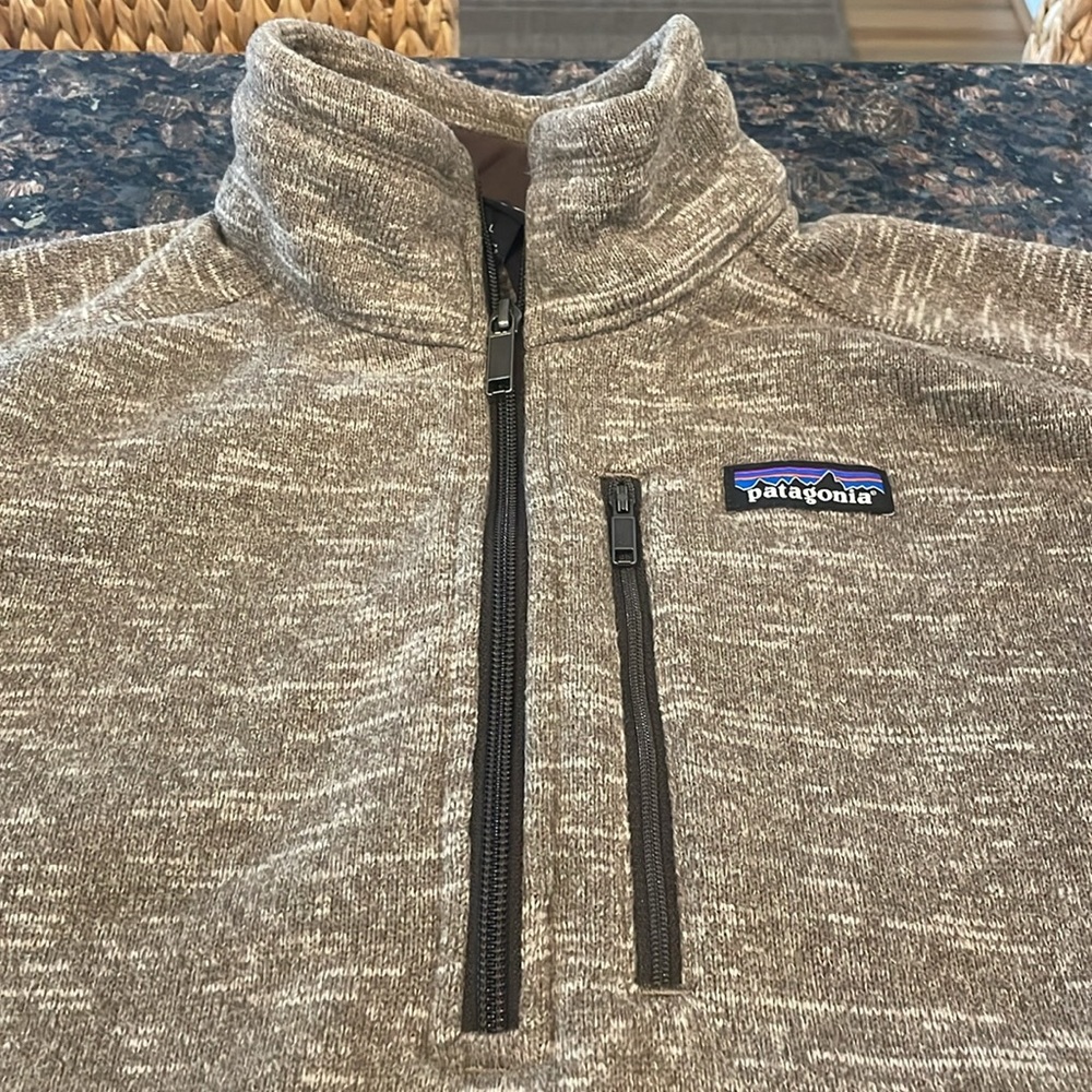 SOLD- Patagonia men’s better sweater 1/4 zip fleece - Picture 4 of 13
